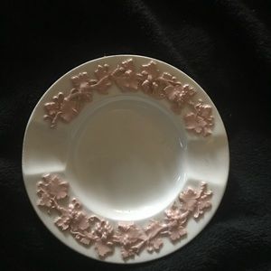 Wedgwood Embossed Queens
Ware Grapes Pattern White with pink